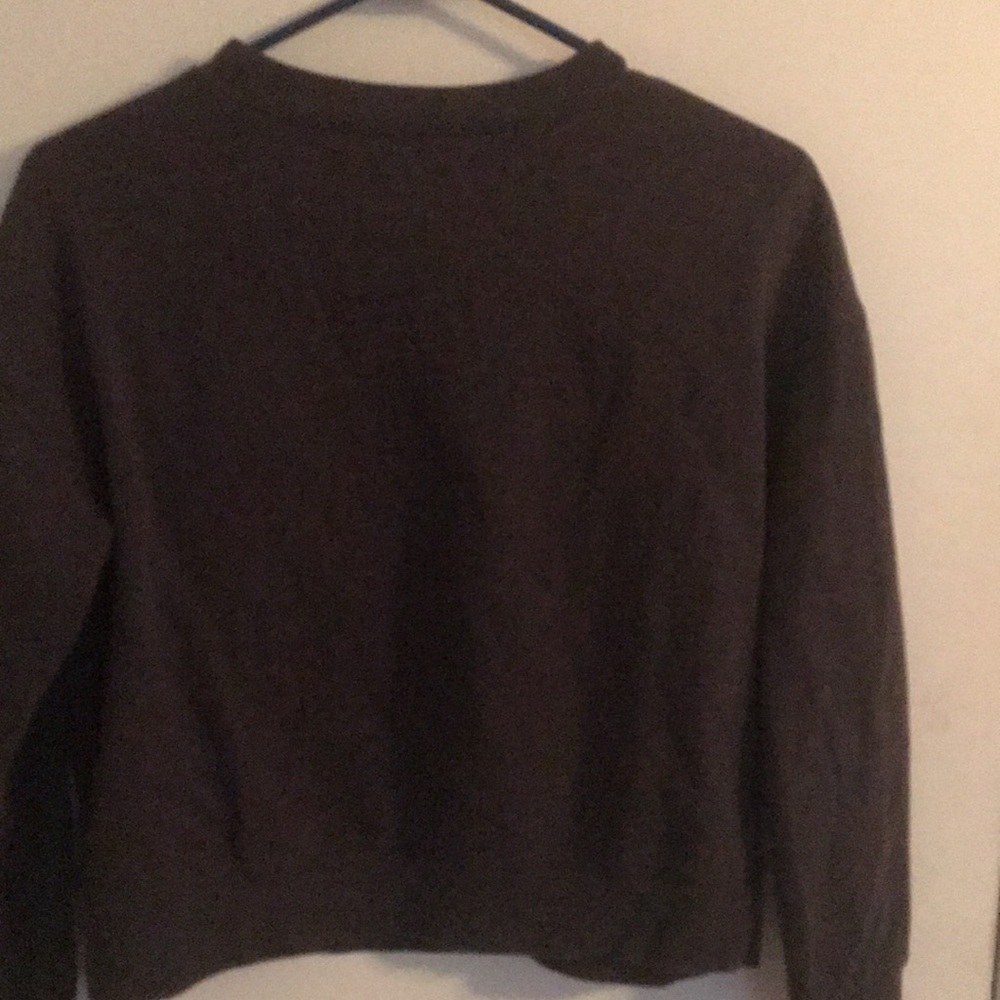 Size Small gray sweatshirt - Picture 2 of 2